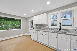 34 Springdale Ave, Waterbury, CT 06708 - Photo 4