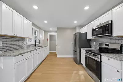 34 Springdale Avenue, Waterbury, CT 06708 - Photo 6