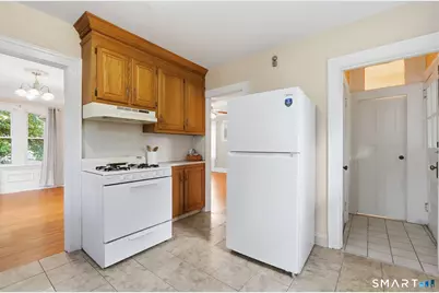 424 Commonwealth Avenue, New Britain, CT 06053 - Photo 12