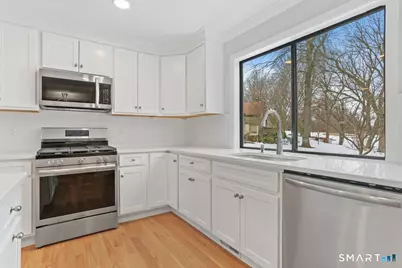 55 Black Hawk Lane #B, Stratford, CT 06614 - Photo 14
