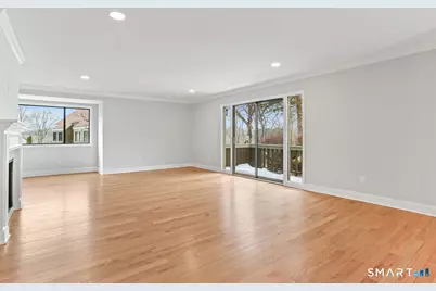 55 Black Hawk Lane #B, Stratford, CT 06614 - Photo 4