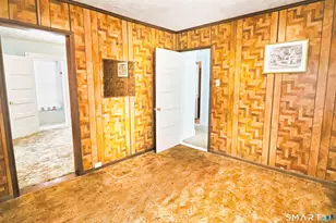 22 Hull St, Bristol, CT 06010 - Photo 6