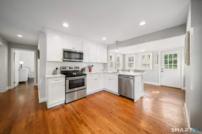 51 Home Place, Branford, CT 06405 - Photo 6