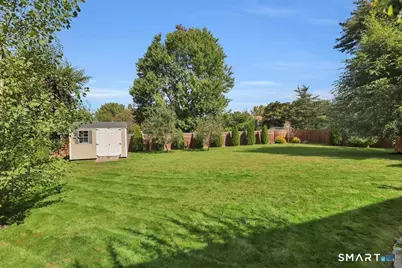 221 Monroe Street, East Hartford, CT 06118 - Photo 32