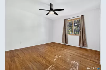 33 Cindy Lane, Groton, CT 06355 - Photo 16