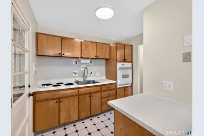 33 Cindy Lane, Groton, CT 06355 - Photo 10