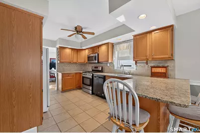 845 Stratford Road, Stratford, CT 06615 - Photo 6