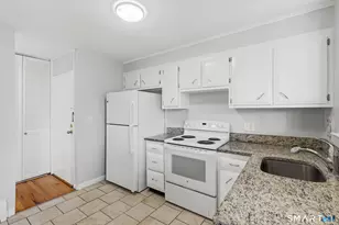 492 Fountain St, New Haven, CT 06515 - Photo 2