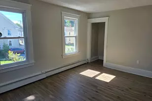 82 Windsor St, Enfield, CT 06082 - Photo 12