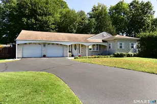 49 Green Manor Ave, Windsor, CT 06095 - Photo 2