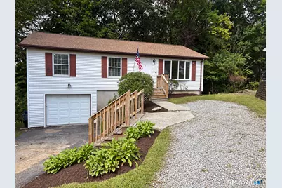 47 Rockwood Avenue, Ansonia, CT 06401 - Photo 2