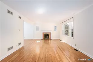70 Benedict Ave, Fairfield, CT 06825 - Photo 6