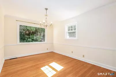70 Benedict Avenue, Fairfield, CT 06825 - Photo 10