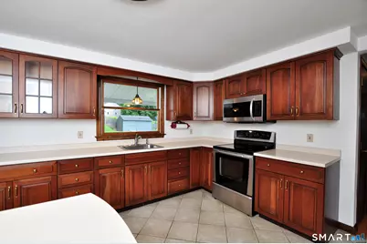 110 Spoonville Road, East Granby, CT 06026 - Photo 14