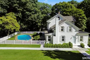 999 Bronson Rd, Fairfield, CT 06824 - Photo 2