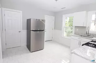 216 E Pearl St, Torrington, CT 06790 - Photo 8