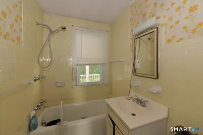 236 East Waterbury Road, Naugatuck, CT 06770 - Photo 8