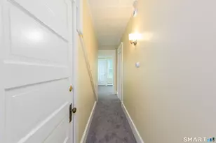 61 Elm St, North Haven, CT 06473 - Photo 6