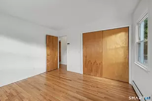 50 Reynolds Ave, Stamford, CT 06905 - Photo 16