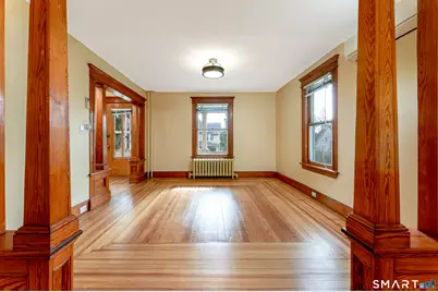 201 Fairlawn Avenue, Waterbury, CT 06705 - Photo 8