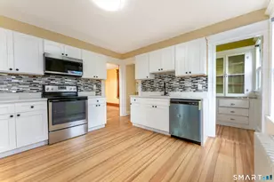 201 Fairlawn Ave, Waterbury, CT 06705 - Photo 16