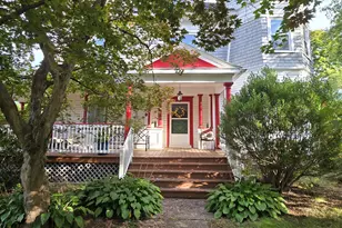 105 Beacon St, Hartford, CT 06105 - Photo 2