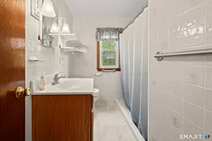 27 Baldwin St, Meriden, CT 06451 - Photo 14