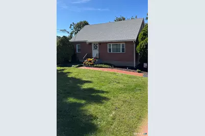 27 Baldwin Street, Meriden, CT 06451 - Photo 2