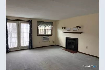 421 Lady Bug Lane #421, Vernon, CT 06066 - Photo 6