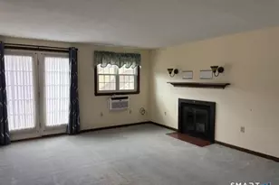 421 Lady Bug Ln, Vernon, CT 06066 - Photo 6