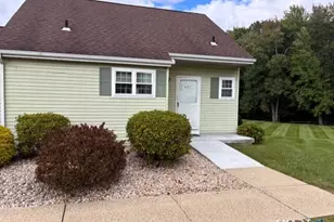 421 Lady Bug Ln, Vernon, CT 06066 - Photo 1