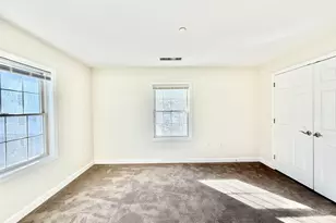 37 Fairfield Ave, Stamford, CT 06902 - Photo 12