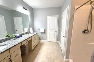1073 Augusta Dr, Oxford, CT 06478 - Photo 18