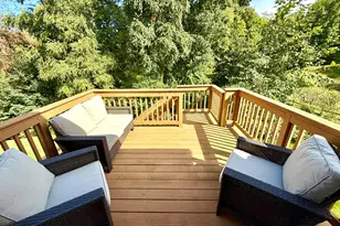 1073 Augusta Dr, Oxford, CT 06478 - Photo 16