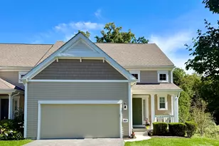 1073 Augusta Dr, Oxford, CT 06478 - Photo 1