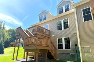 1073 Augusta Dr, Oxford, CT 06478 - Photo 4