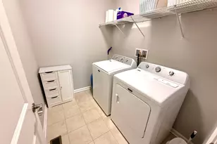 1073 Augusta Dr, Oxford, CT 06478 - Photo 20