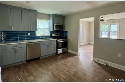 989 Pearl Harbor Street, Bridgeport, CT 06610 - Photo 4