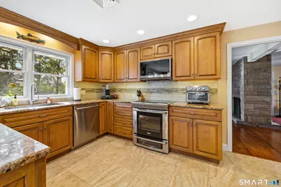 79 Briarwood Drive, Meriden, CT 06450 - Photo 12