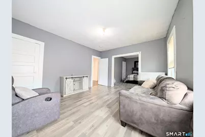 557 Wilmot Avenue #6, Bridgeport, CT 06607 - Photo 12
