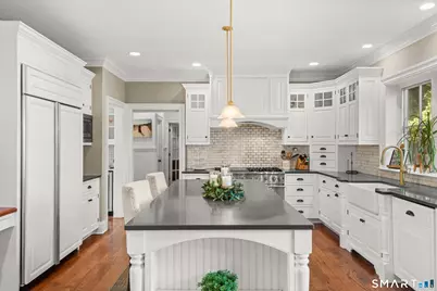 7 Elizabeth Drive, Westport, CT 06880 - Photo 18