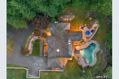 24 Roxbury Road, Woodbury, CT 06798 - Photo 2