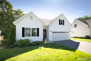 286 Beth Ln, Waterbury, CT 06705 - Photo 1