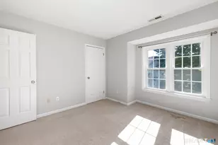 380 Hitchcock Rd, Waterbury, CT 06705 - Photo 18