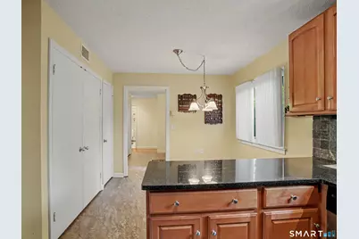 626 Heritage Village #B, Southbury, CT 06488 - Photo 12