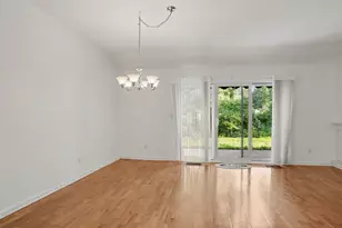 626 Heritage Vlg, Southbury, CT 06488 - Photo 8