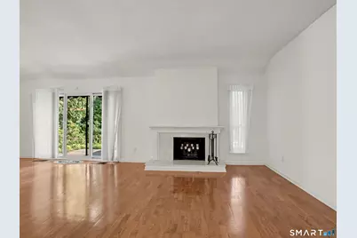 626 Heritage Village #B, Southbury, CT 06488 - Photo 4