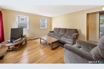 26 Southington Avenue, Southington, CT 06489 - Photo 4