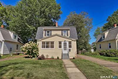 118 Englewood Avenue, West Hartford, CT 06110 - Photo 1