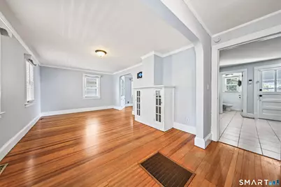 118 Englewood Avenue, West Hartford, CT 06110 - Photo 8